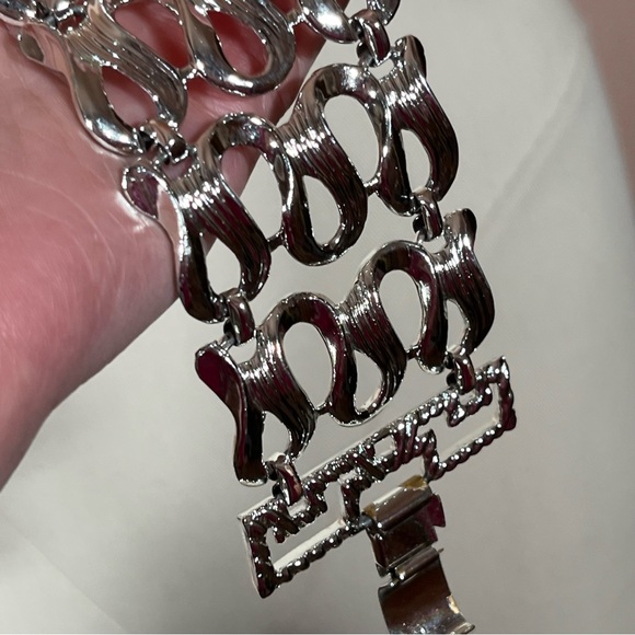 Vintage 60 70 MCM MOD Heavy Silver Wide Mobwife Bracelet - Picture 14 of 17